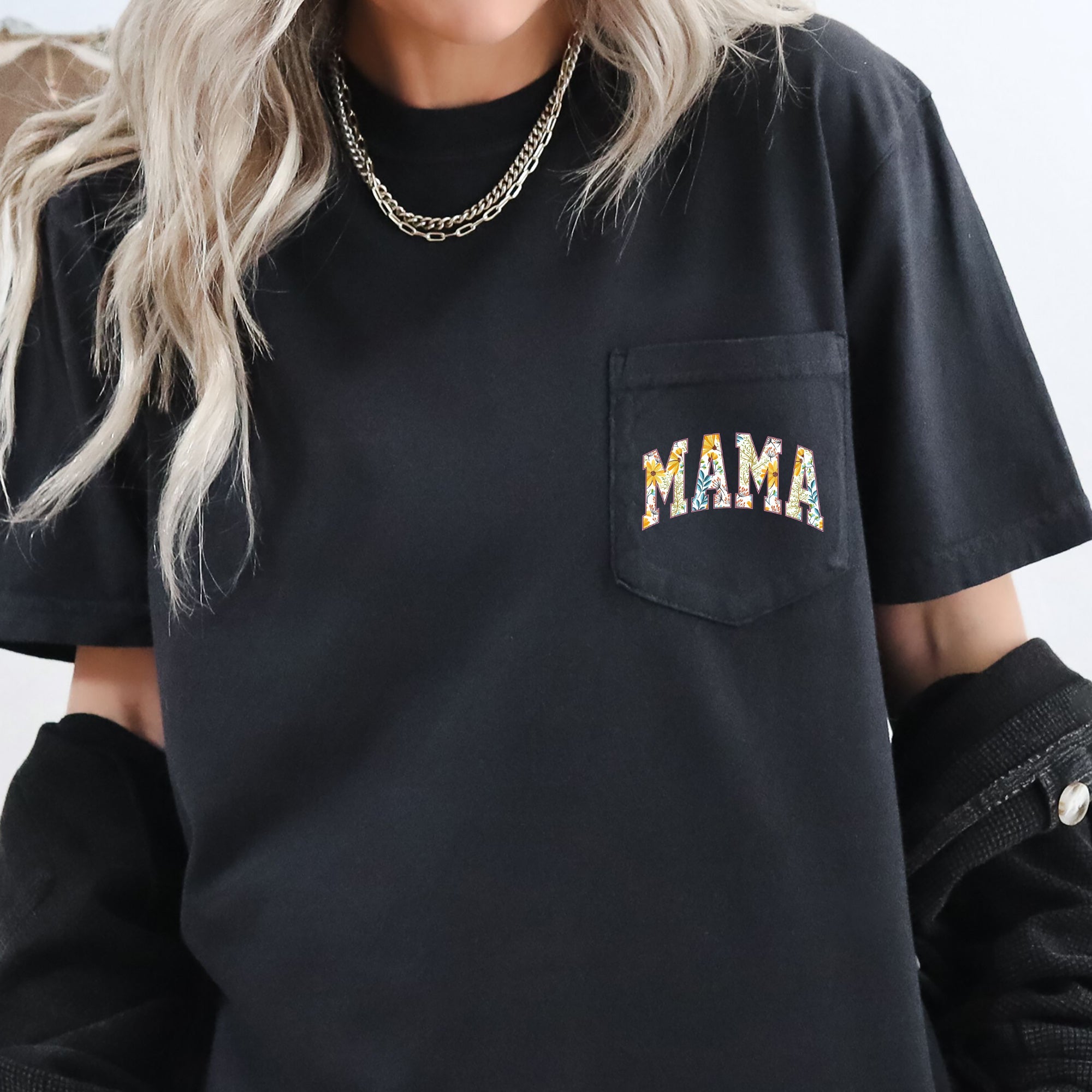 Mama, Retro Floral, Pocket Tee Comfort Colors T-Shirt